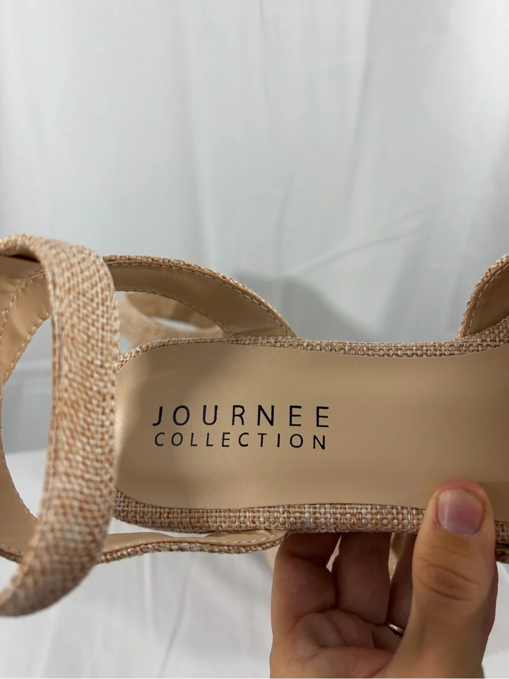 NWT Journee Collection Womens Size 9.5 Beige Bow Platform Sandals